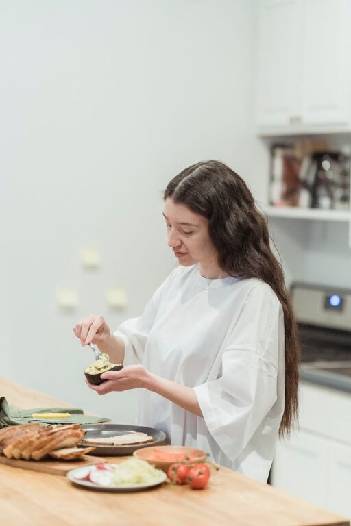 Formas sencillas de integrar una alimentación saludable en tu rutina diaria